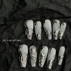 Nail 12